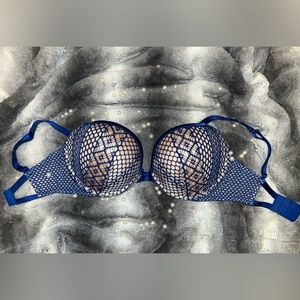 Victoria’s Secret very sexy push up blue & nude lace bra